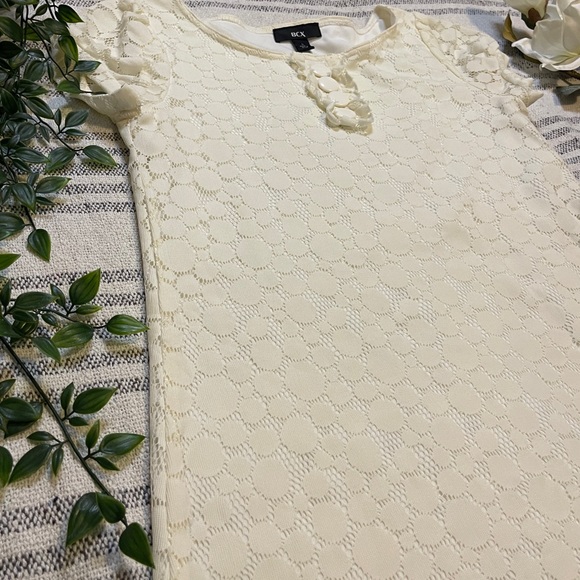 𝚋𝚌𝚡 𐮙 𝚙𝚞𝚏𝚏 𝚜𝚕𝚎𝚎𝚟𝚎 𝚍𝚛𝚎𝚜𝚜 𐮙 𝚕𝚊𝚛𝚐𝚎 - Picture 7 of 9